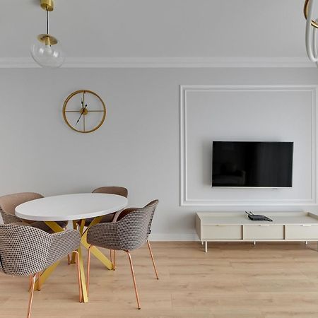 Angielska Grobla 5 Apartments Deluxe Old Town Gdansk Ngoại thất bức ảnh